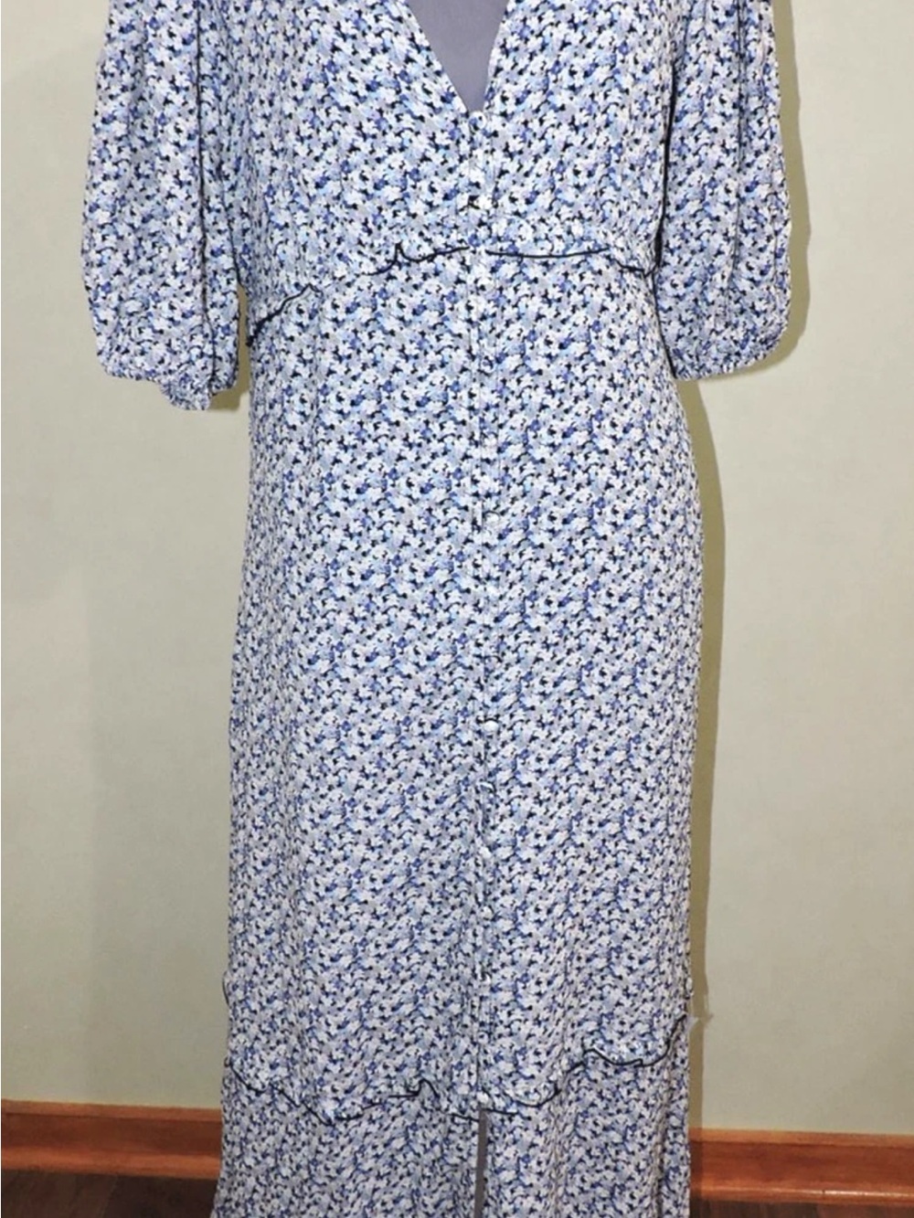 H&M Blue White Floral Maxi Dress Size XL Puff Sleeves Backless Dress
